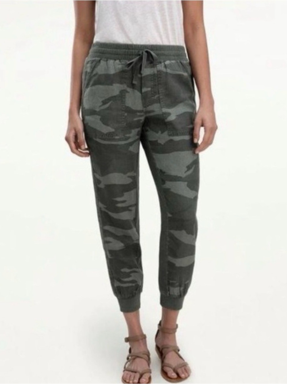 NWT SPLENDID Camo Joggers